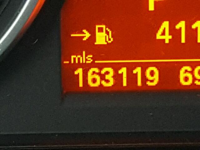 WBAVD13586KV14437 - 2006 BMW 325 XI GRAY photo 8