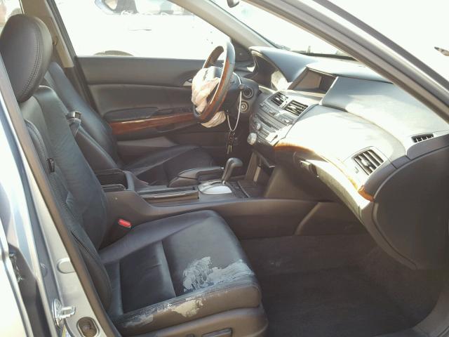 1HGCP3F86BA028469 - 2011 HONDA ACCORD EXL BLUE photo 5