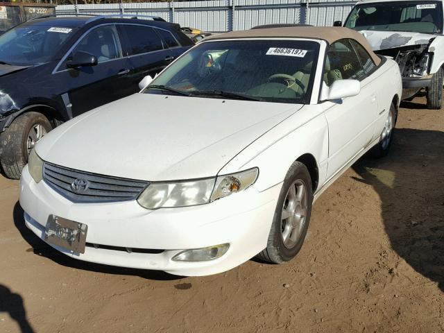 2T1FF28P02C600015 - 2002 TOYOTA CAMRY SOLA WHITE photo 2