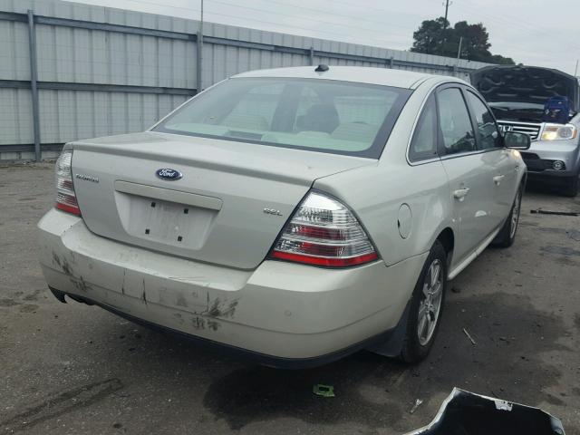 1FAHP24W38G141338 - 2008 FORD TAURUS SEL CREAM photo 4