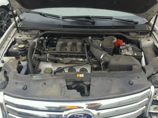 1FAHP24W38G141338 - 2008 FORD TAURUS SEL CREAM photo 7