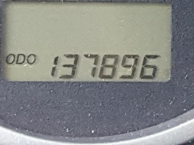 4F2YZ02B44KM05831 - 2004 MAZDA TRIBUTE DX 黑色 照片 8