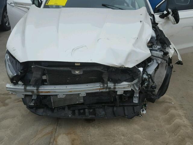 3FA6P0K93DR125183 - 2013 FORD FUSION TIT WHITE photo 7