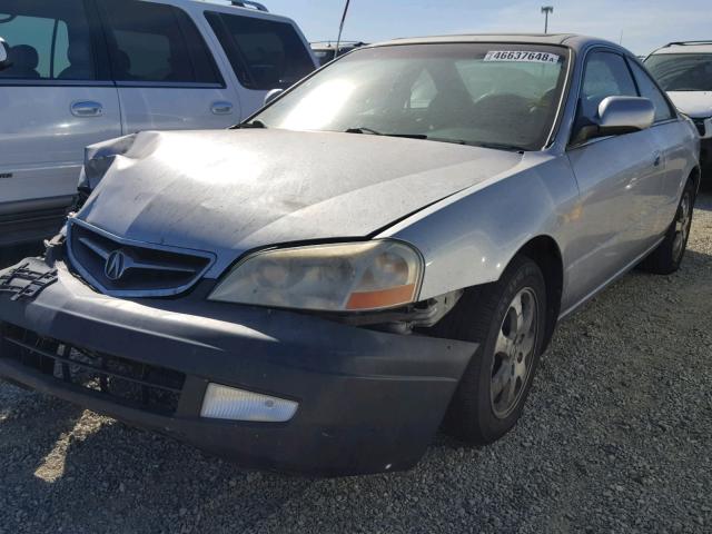 19UYA42481A027886 - 2001 ACURA 3.2CL SILVER photo 2