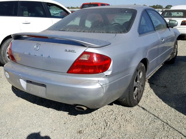 19UYA42481A027886 - 2001 ACURA 3.2CL SILVER photo 4