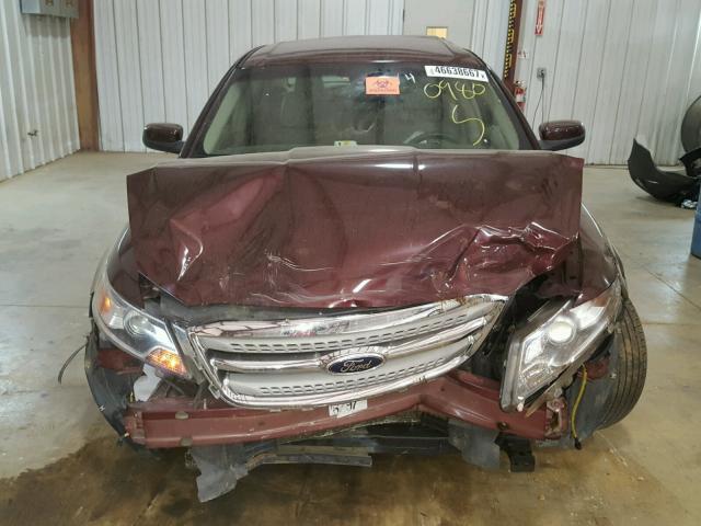 1FAHP2EW0CG140980 - 2012 FORD TAURUS SEL MAROON photo 9