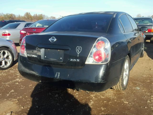 1N4AL11D85C285996 - 2005 NISSAN ALTIMA S BLACK photo 4