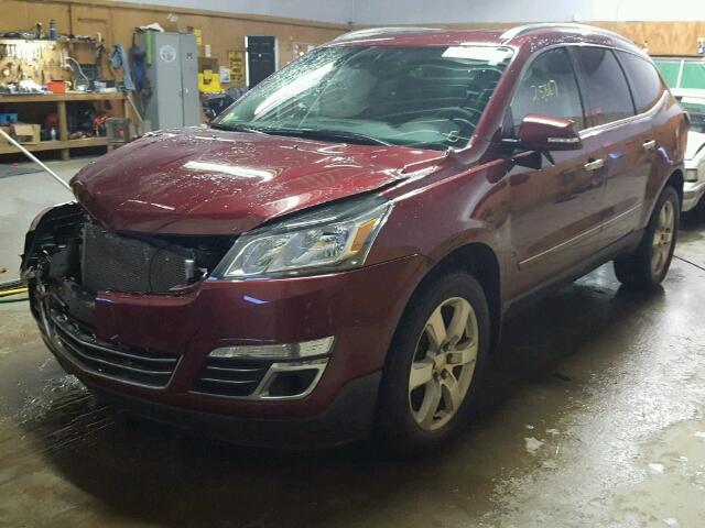 1GNKVJKD4HJ118940 - 2017 CHEVROLET TRAVERSE P RED photo 2