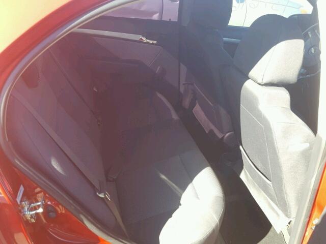 KL1TD5DE4AB063989 - 2010 CHEVROLET AVEO LS RED photo 6