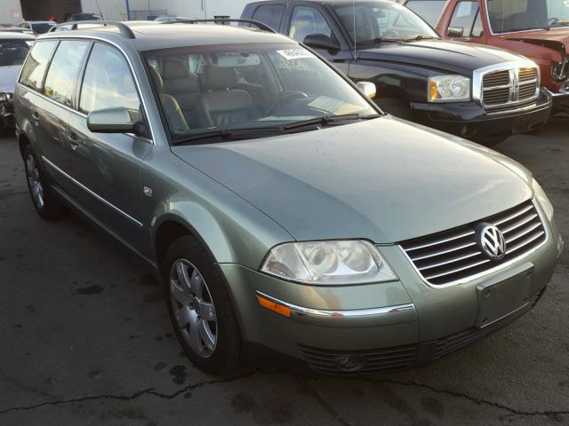 WVWYH63B12E263874 - 2002 VOLKSWAGEN PASSAT GLX GREEN photo 1