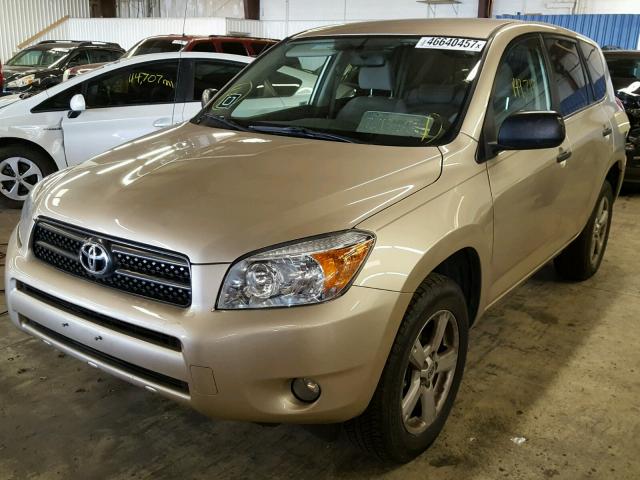 JTMBD33V076042973 - 2007 TOYOTA RAV4 GOLD photo 2