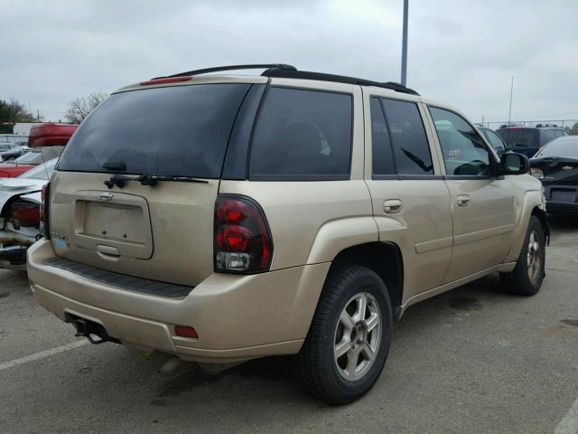 1GNDS13S562342904 - 2006 CHEVROLET TRAILBLAZE GOLD photo 4