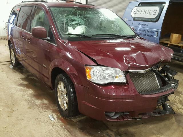 2A8HR54P68R730826 - 2008 CHRYSLER TOWN & COU BURGUNDY photo 1