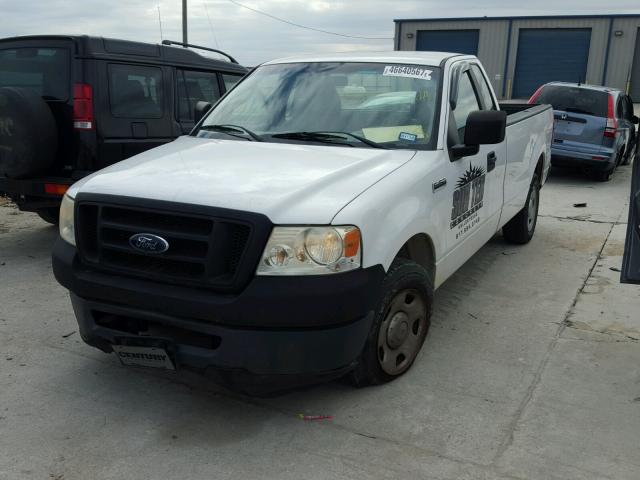 1FTRF12227KC74177 - 2007 FORD F150 WHITE photo 2