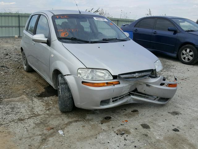 KL1TD66626B671707 - 2006 CHEVROLET AVEO BASE SILVER photo 1