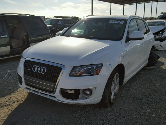 WA1LFAFP8BA053042 - 2011 AUDI Q5 PREMIUM WHITE photo 2