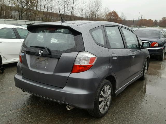 JHMGE8G54DC071169 - 2013 HONDA FIT SPORT GRAY photo 4