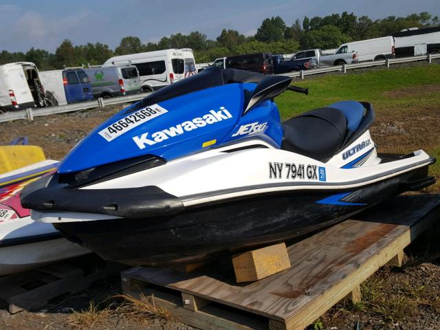 KAW42585D707 - 2007 KAWASAKI JETSKI WHITE photo 2