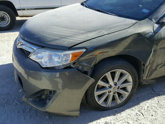 4T4BF1FK7CR182283 - 2012 TOYOTA CAMRY BASE GRAY photo 10