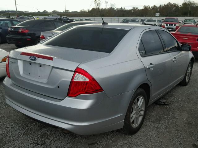 3FAHP0GA1BR344376 - 2011 FORD FUSION S SILVER photo 4