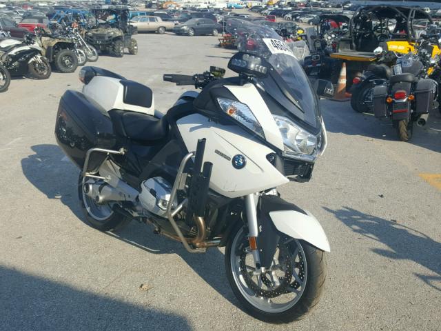 WB1044002BZW19464 - 2011 BMW R1200 RT WHITE photo 9