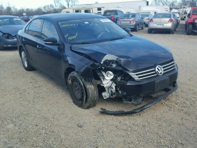 1VWAS7A36EC115981 - 2014 VOLKSWAGEN PASSAT S أسود صورة 1