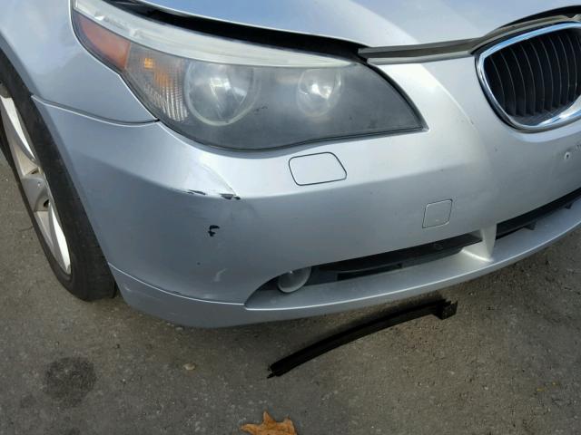 WBANF33526CS34710 - 2006 BMW 525 XI SILVER photo 9