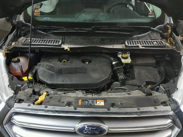 1FMCU9G94HUB44192 - 2017 FORD ESCAPE SE GRAY photo 7