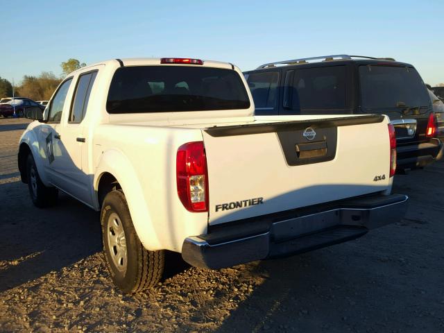 1N6AD0EV2FN713603 - 2015 NISSAN FRONTIER S WHITE photo 3