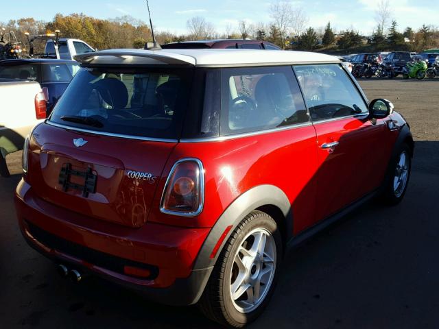 WMWMF735X7TL84665 - 2007 MINI COOPER S RED photo 4