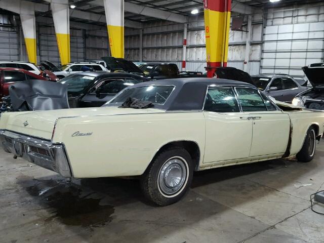 6Y82G422722 - 1966 LINCOLN CONTINENTL YELLOW photo 4