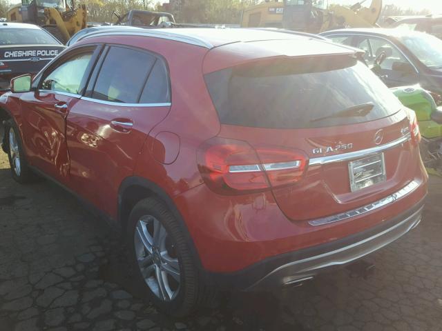 WDCTG4GB9FJ098028 - 2015 MERCEDES-BENZ GLA 250 4M RED photo 3