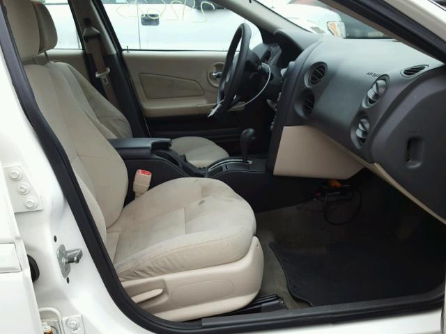 2G2WP522051306147 - 2005 PONTIAC GRAND PRIX WHITE photo 5