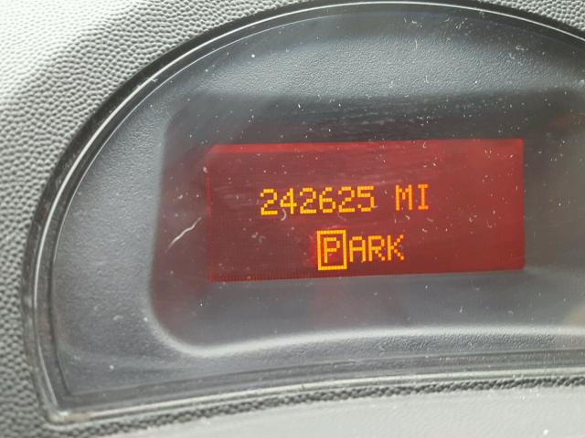 2G2WP522051306147 - 2005 PONTIAC GRAND PRIX WHITE photo 8