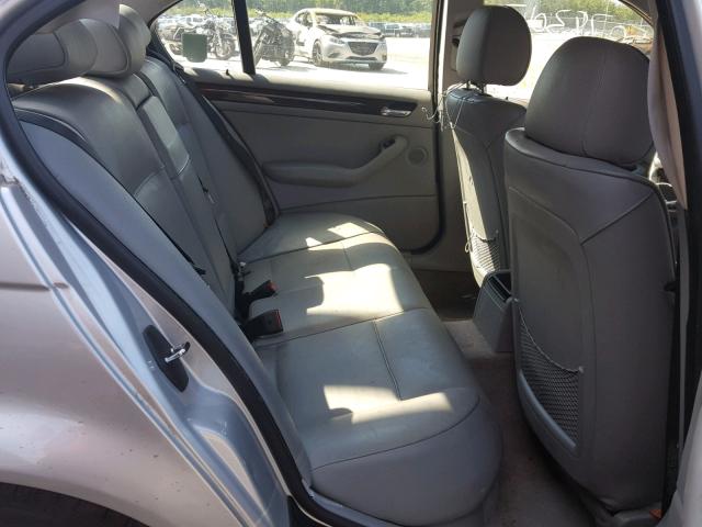 WBAEU33433PM52897 - 2003 BMW 325 XI SILVER photo 6