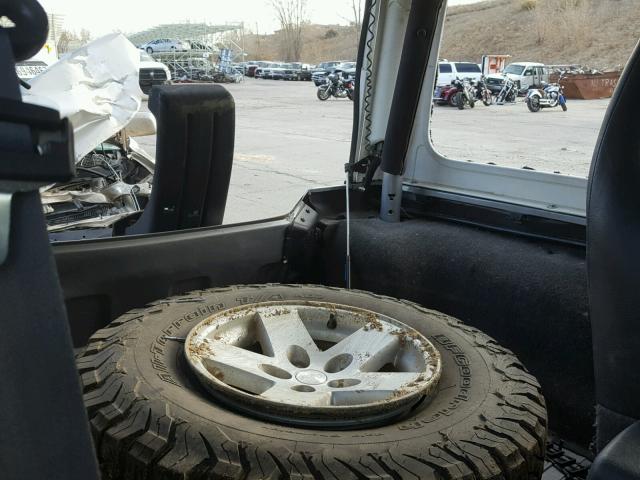 1J4FA49S8YP740279 - 2000 JEEP WRANGLER / GRAY photo 6