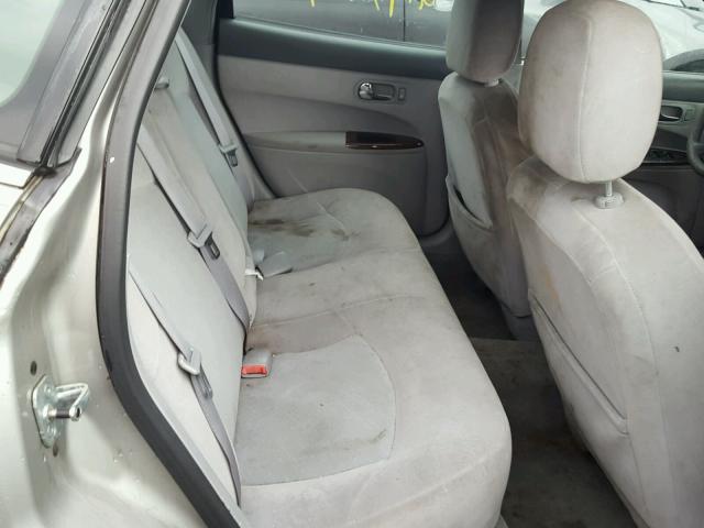 2G4WC582271101524 - 2007 BUICK LACROSSE C GRAY photo 6