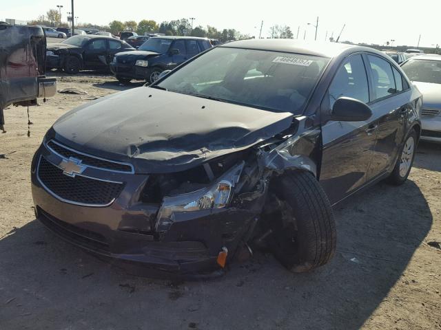 1G1PA5SH9E7473639 - 2014 CHEVROLET CRUZE LS CHARCOAL photo 2