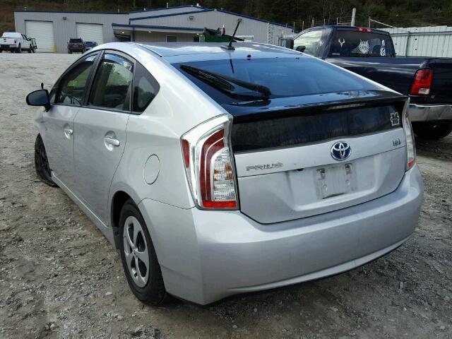 JTDKN3DU1C5429261 - 2012 TOYOTA PRIUS SILVER photo 3