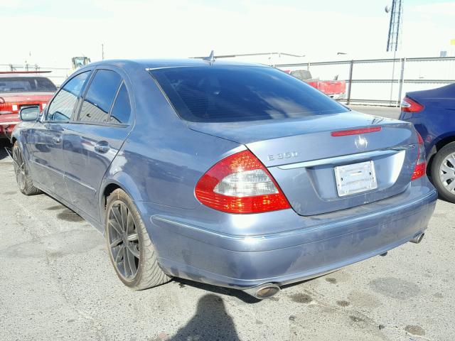 WDBUF56X57B030089 - 2007 MERCEDES-BENZ E 350 BLUE photo 3