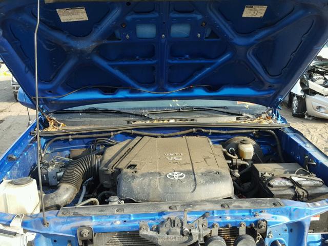 3TMJU62N77M029362 - 2007 TOYOTA TACOMA DOU BLUE photo 7