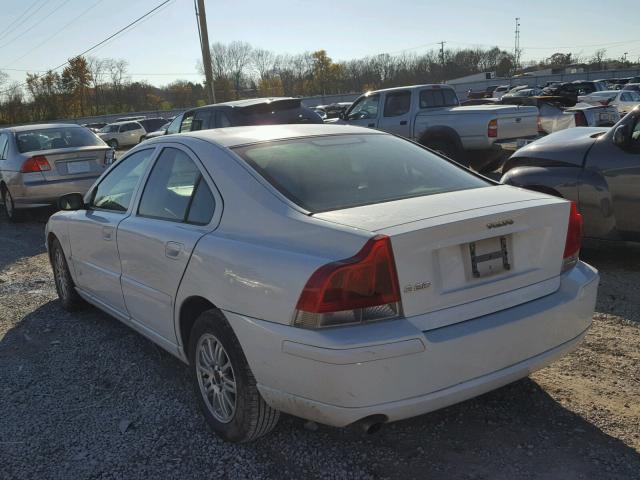 YV1RS612252480679 - 2005 VOLVO S60 WHITE photo 3