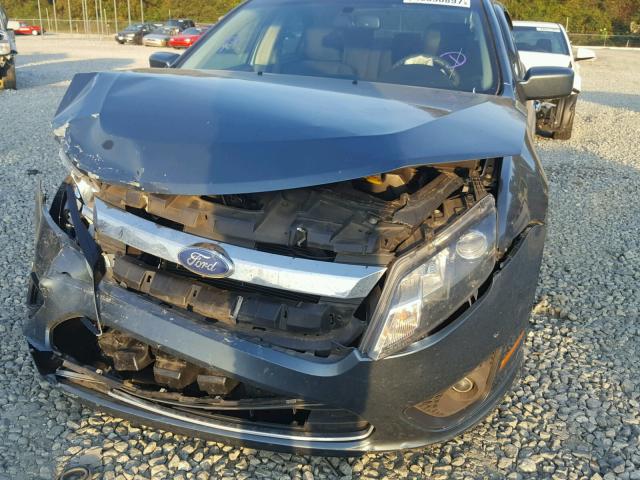 3FAHP0HA9BR301368 - 2011 FORD FUSION SE BLUE photo 9