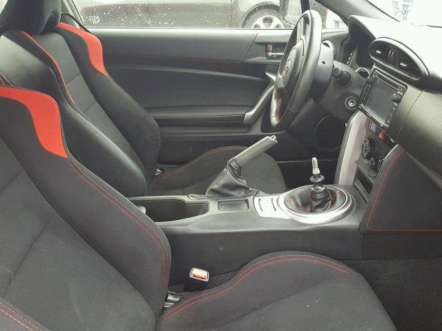 JF1ZNAA1XE9704026 - 2014 TOYOTA SCION FR-S წითელი ფოტო 5