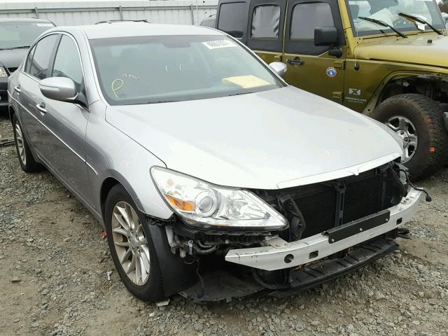 KMHGC4DE0AU095846 - 2010 HYUNDAI GENESIS 3. SILVER photo 1