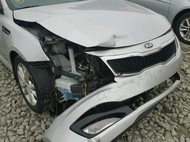 5XXGN4A74DG165198 - 2013 KIA OPTIMA EX SILVER photo 9