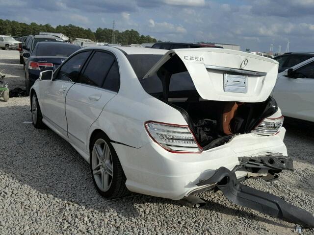 WDDGF4HB8DR296595 - 2013 MERCEDES-BENZ C 250 WHITE photo 3