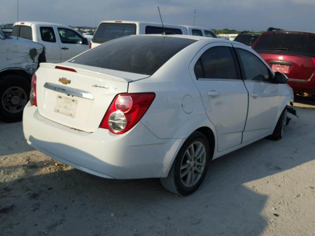 1G1JC5SH4F4206573 - 2015 CHEVROLET SONIC LT 白色 照片 4