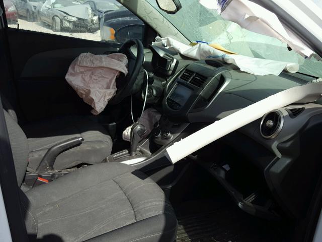 1G1JC5SH4F4206573 - 2015 CHEVROLET SONIC LT 白色 照片 5