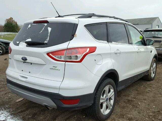 1FMCU0GX5EUA43894 - 2014 FORD ESCAPE SE WHITE photo 4